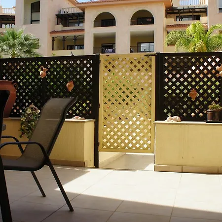 Townhouse Queens Gardens Paphos