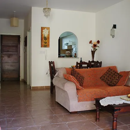 Townhouse Queens Gardens Paphos